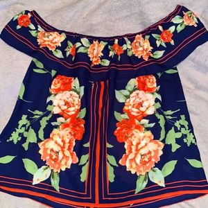 Women’s Sleeveless Floral Blouse